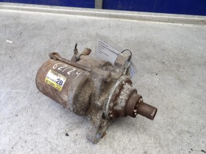 Honda HR-V I rozrusznik SM442252B SM44225 MITSUBA