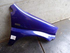 Honda HR-V błotnik prawy lak. B-90P