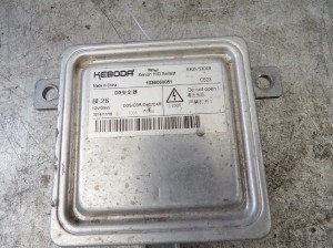 Audi Q5 8R przetwornica 1036060051