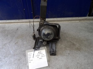 Mitsubishi Carisma halogen prawy 145638-00