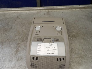 AUDI A4 A5 Q5 LAMPKA PODSUFITKI 8T0947135B
