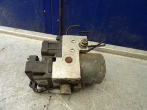 Peugeot 406 pompa ABS 1,8B 0273004270