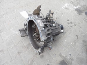 Mazda 6 skrzynia biegów 1.8B 16V 88KW 120KM GC200
