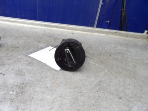 VW Golf IV włącznik świateł 1C0 941 531