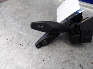 Ford Focus MK1 przełącznik zespolony 1,8tdci 98AG-13335-AG