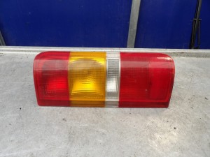 Ford Transit IV lampa tylna prawa 003924D