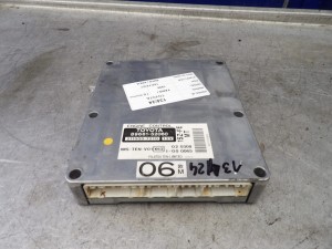 Toyota Yaris I komputer, sterownik 89661-52060 211000-7210