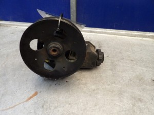 Opel Vectra B pompa wspomagania 90495957 HN 26044812-OG