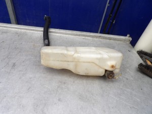 Ford Probe II zbiornik spryskiwaczy 2,0B