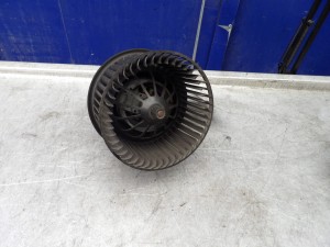 Ford Focus MK2 wentylator dmuchawy 3M5H-18456-EC