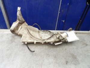 Ford Focus MK2 zbiornik spryskiwaczy 4M51-13K163-AF