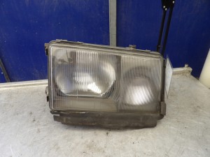 Mercedes W124 lampa przednia prawa Hella 138794