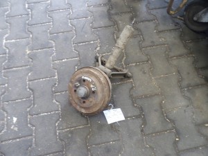 Fiat 126 zawieszenie przednie prawe