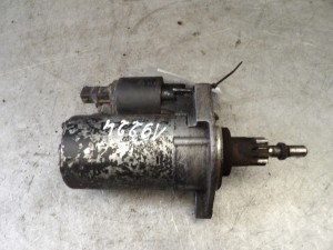 Audi A3 I 8L rozrusznik 02A911023 0001107022