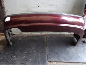 BMW E39 zderzak tył lak. 343/3 sedan