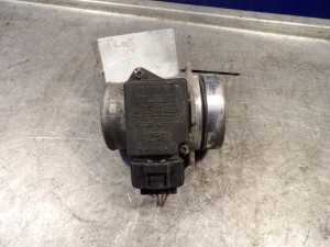 Ford Fiesta MK4 przepływomierz 96FB-12B579-EB AFH50-20