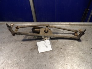 VW Golf IV 1,4B mechanizm wycieraczek przód