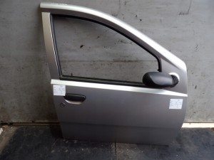 Fiat Punto II drzwi przednie prawe 5D HB lak. 647