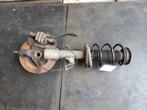 Peugeot 308 I 1,6 HDI zawieszenie przednie prawe