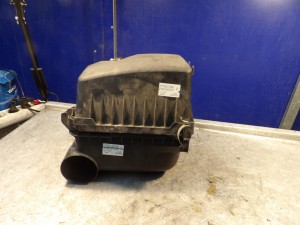 Toyota Corolla E15 przepływomierz, obudowa filtra 22204-37010 17705-0T090