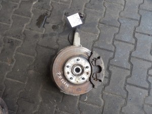 Mazda 6 I zwrotnica przednia prawa