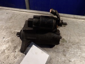 Audi A3 I 8L rozrusznik 1,6B