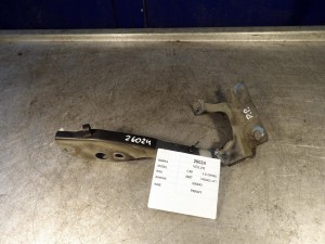 Volvo C30 zawias maski prawy 30753598