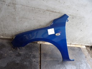 Mazda 3 I błotnik przedni lewy lift