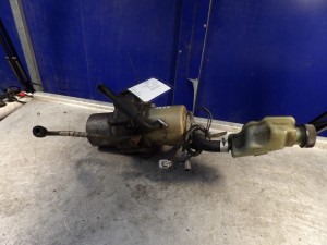 Ford Focus MK2 pompa wspomagania Koyo