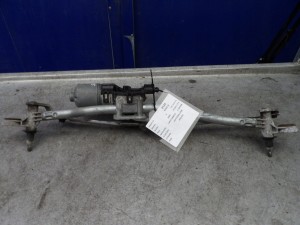 Mazda 3 mechanizm wycieraczek przód F00S2S2712