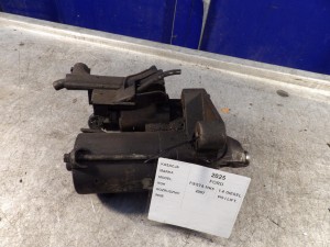 Ford Fiesta MK5 rozrusznik 1,4B