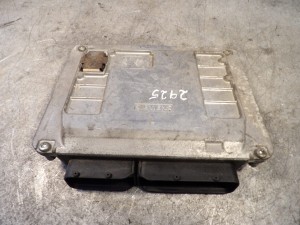 Skoda Fabia I komputer, sterownik 03E906033F 5WP4012605