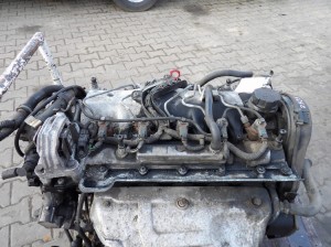 Volvo S60 2,4D silnik kompletny D5244T 120KW 163KM