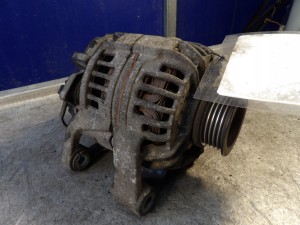 Opel Corsa C alternator 0124225018 24437119