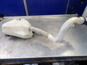 PEUGEOT 206 PLUS ZBIORNICZEK SPRYSKIWACZY 9628747480