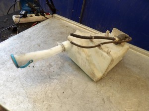 CHEVROLET AVEO - ZBIORNIK SPRYSKIWACZY 96 543 076