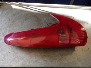 Peugeot 206 SW lampa tylna prawa