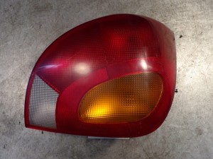 Ford Fiesta MK4 lampa tylna prawa 96FG13N004AB HB 3D