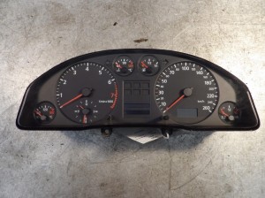 Audi A6 C5 zegary, liczniki 4B0919860A 110.008.806/002