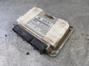 Seat Arosa komputer, sterownik 030906032DJ 0261208097
