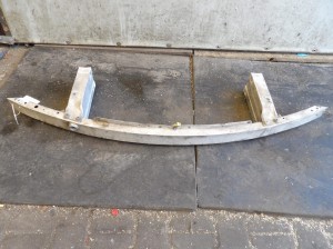 Mercedes W207 wzmocnienie zderzaka przód 2,2CDI