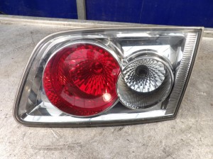 Mazda 6 I lampa tylna prawa klapa 226-61974