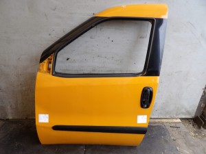 Fiat Doblo II drzwi przednie lewe lak. 061