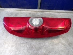 Fiat Doblo II lampa tylna prawa 00518106730