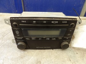 Mazda Premacy radio CB81669S0A 286-9569-11