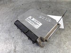 Skoda Felicja komputer, sterownik 047906030N 5WP432602 SIEMENS