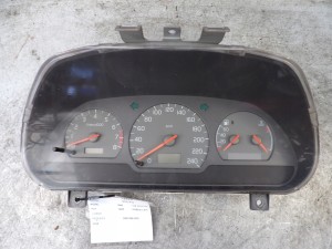 Volvo S40 zegary, liczniki 30862000/007 30864002/004 V40E UK-NSI OP-0200015