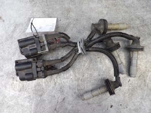 Volvo S40 cewka zapłonowa KPL 2526051 2526052 H7700850999