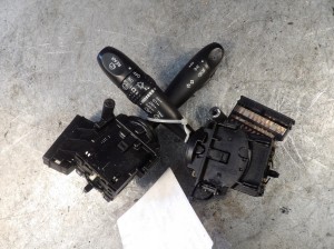 Kia Picanto przełącznik zespolony 75733A