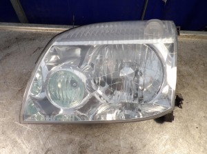 Nissan X-Trail T30 lampa przednia lewa